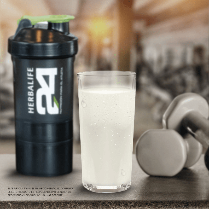 Herbalife24® Enhanced Protein Powder | 24g Protein Blend in shaker and glass, ready for fitness and recovery.
